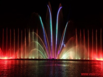 В Виннице открыт новый сезон работы фонтана Рошен